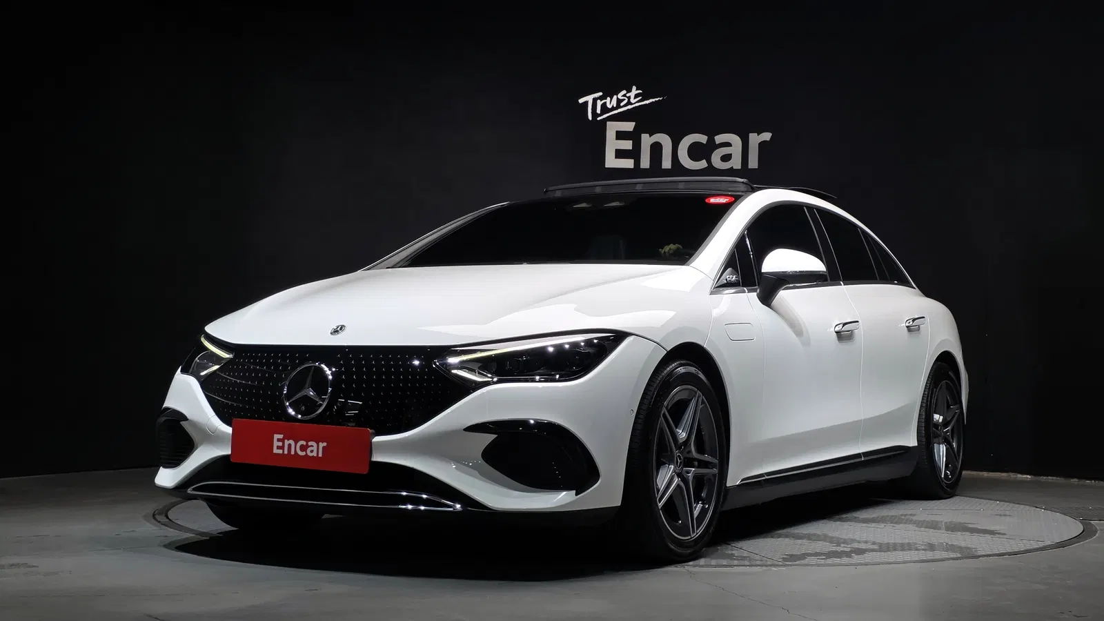 Mercedes-Benz EQE EQE350+ (V295) 2022 — photo 1 sur 33