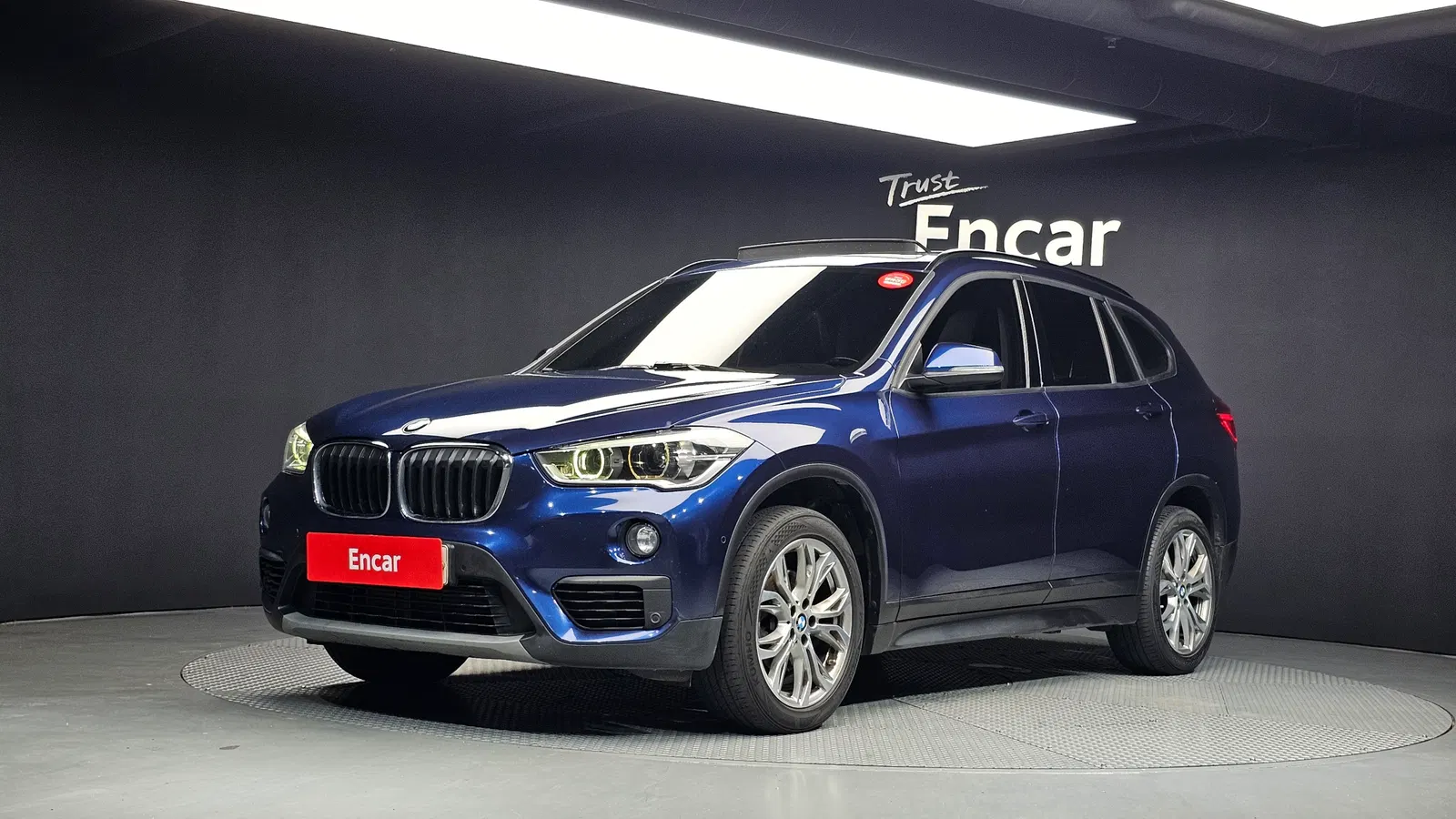 BMW X1 (F48) xDrive 18d Joy 2019 — photo 1 sur 20