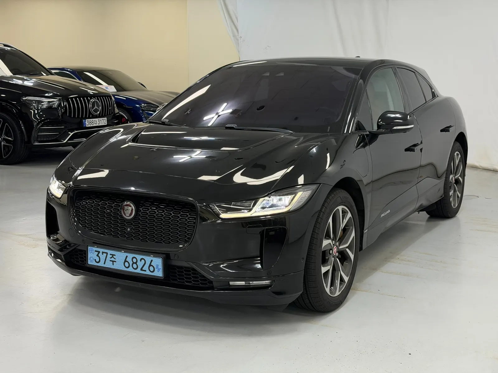 Jaguar I-PACE EV400 HSE 2019 — photo 1 sur 26