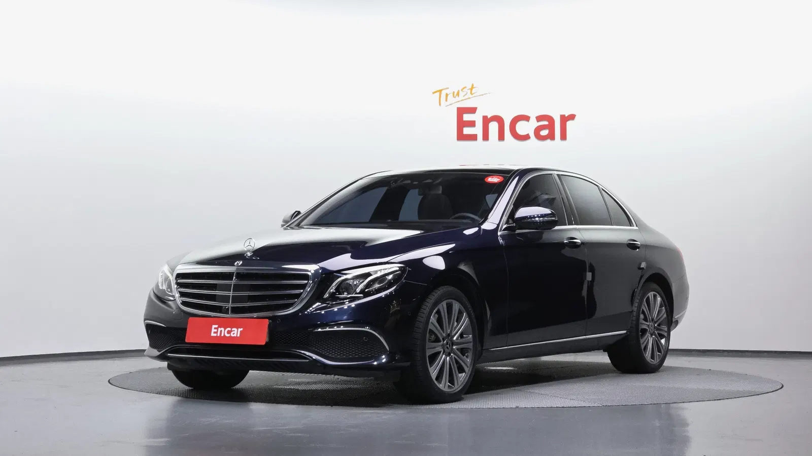 Mercedes-Benz Classe E E450 4MATIC Exclusive (W213) 2020 — photo 1 sur 26
