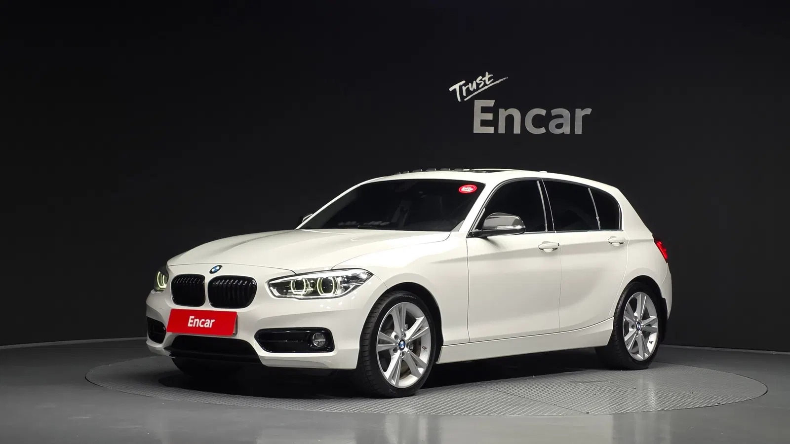 BMW Série 1 (F20) 118d Sport Special Edition 5 portes 2019 — photo 1 sur 30