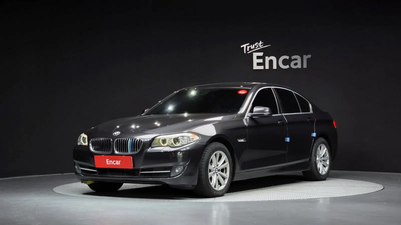 BMW Série 5 (F10) 525d 2013 — photo 1 sur 8