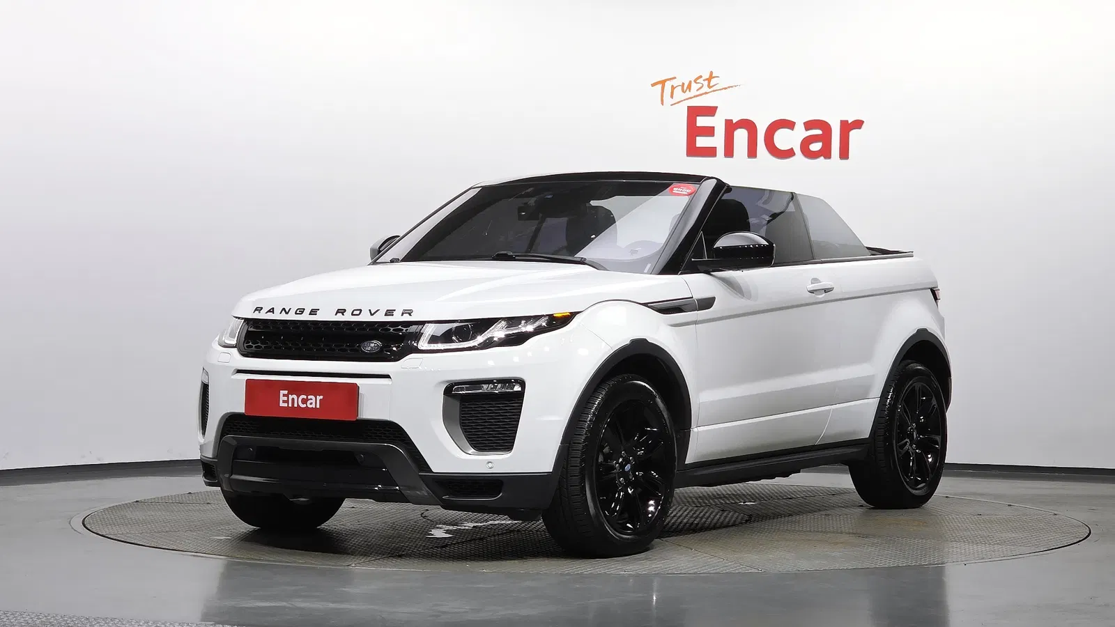 Land Rover Range Rover Evoque 2.0 TD4 SE Dynamic Convertible 2017 — photo 1 sur 20