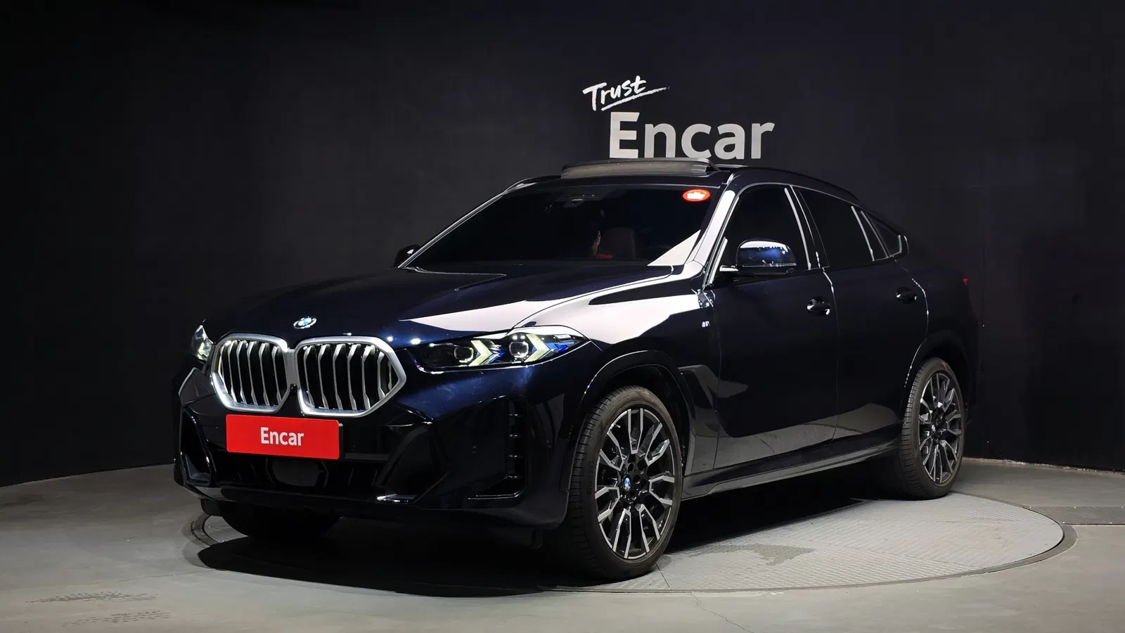 BMW X6 (G06) xDrive40i M Sport 2025 — photo 1 sur 36