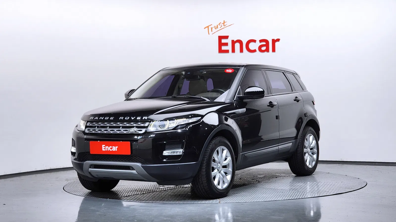 Land Rover Range Rover Evoque 2.2 SD4 Pure 2015 — photo 1 sur 20