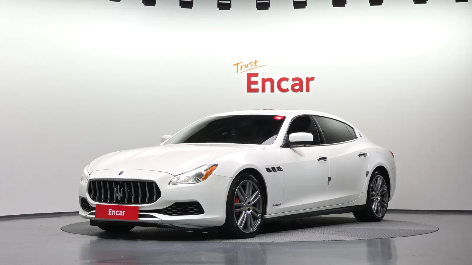 Maserati Quattroporte 3.0 Diesel 2016 — photo 1 sur 20