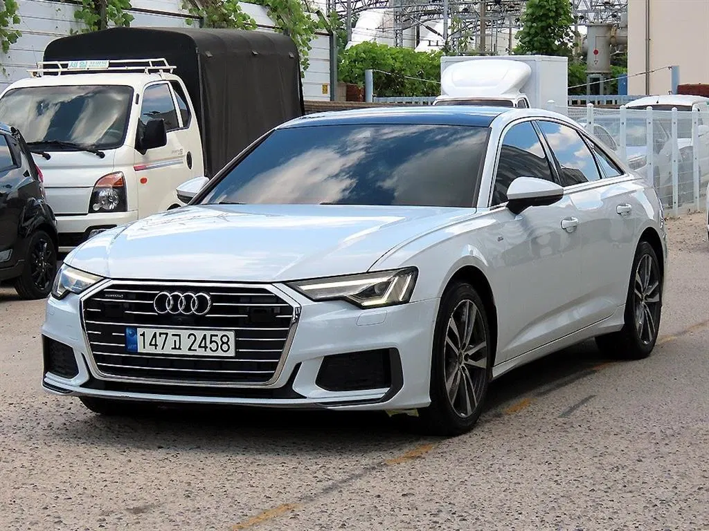 Audi A6 (C8) 45 TDI Quattro Premium 2021 — photo 1 sur 26