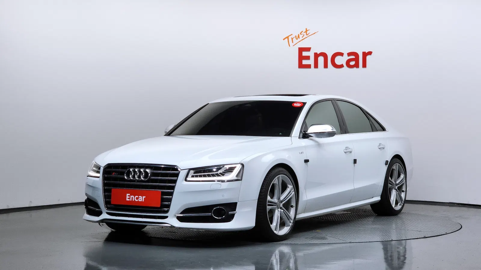 Audi S8 4.0 TFSI Quattro 2015 — photo 1 sur 20