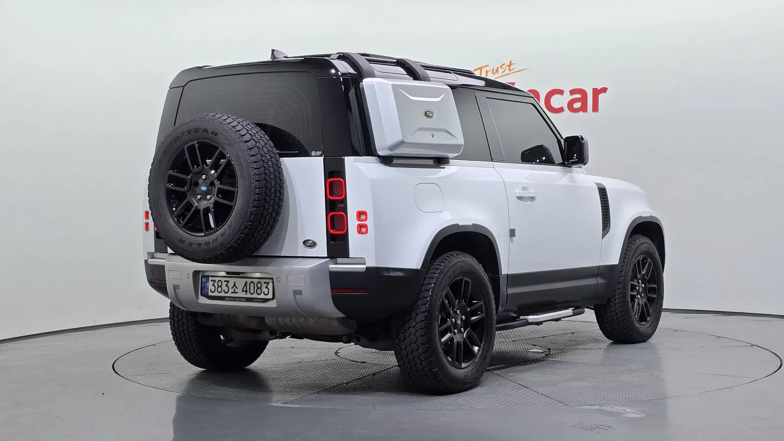 Land Rover Defender (L663) 90 D250 S 2022 — photo 1 sur 33
