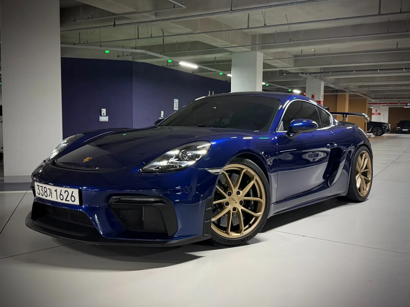 Porsche 718 Cayman 4.0 GT4 2023 — photo 1 sur 26