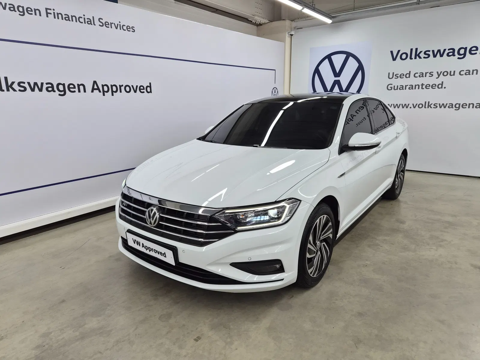 Volkswagen Jetta 7e génération 1.4 TSI Prestige 2020 — photo 1 sur 26