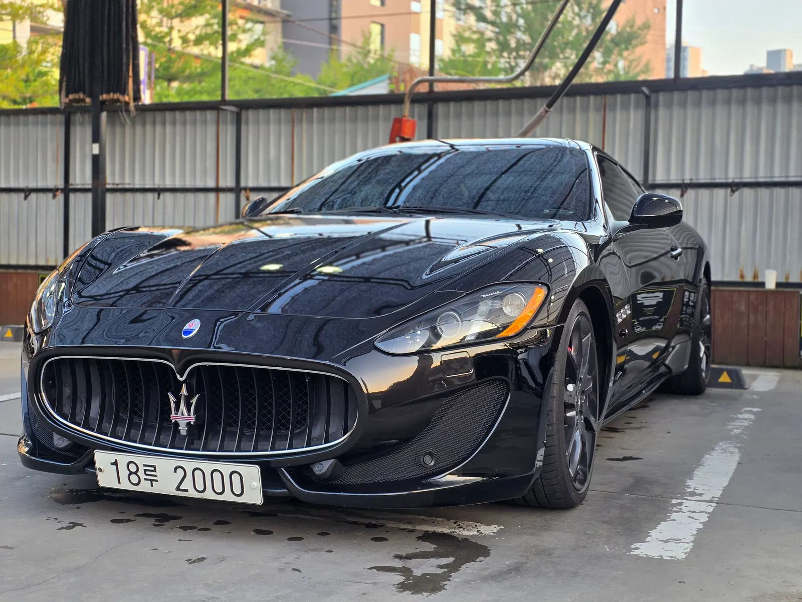 Maserati Gran Turismo 4.7 Sport 2015 — photo 1 sur 22
