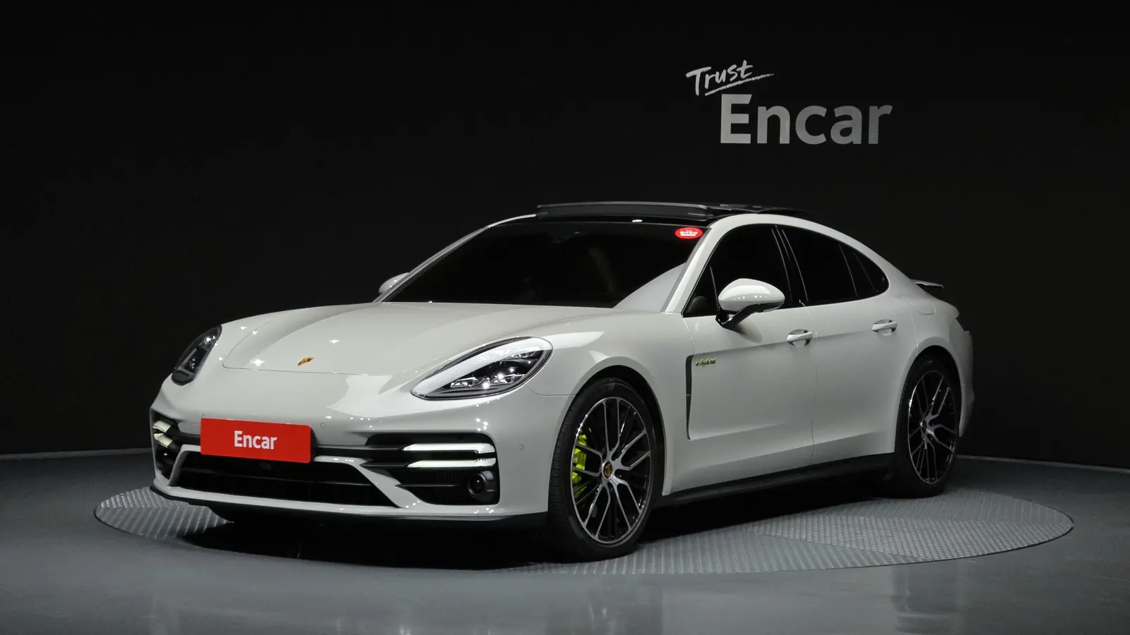 Porsche Panamera (971) 2.9 AWD E-Hybride Platinum Edition 2023 — photo 1 sur 38