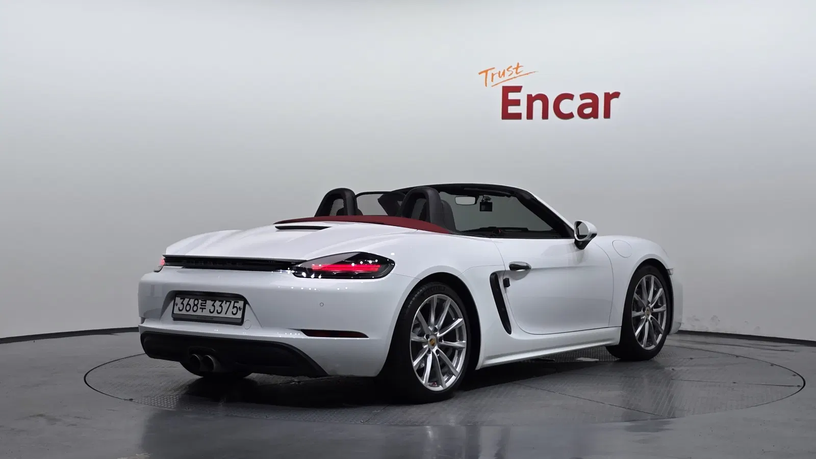 Porsche 718 Boxster 2.0 2018 — photo 1 sur 31