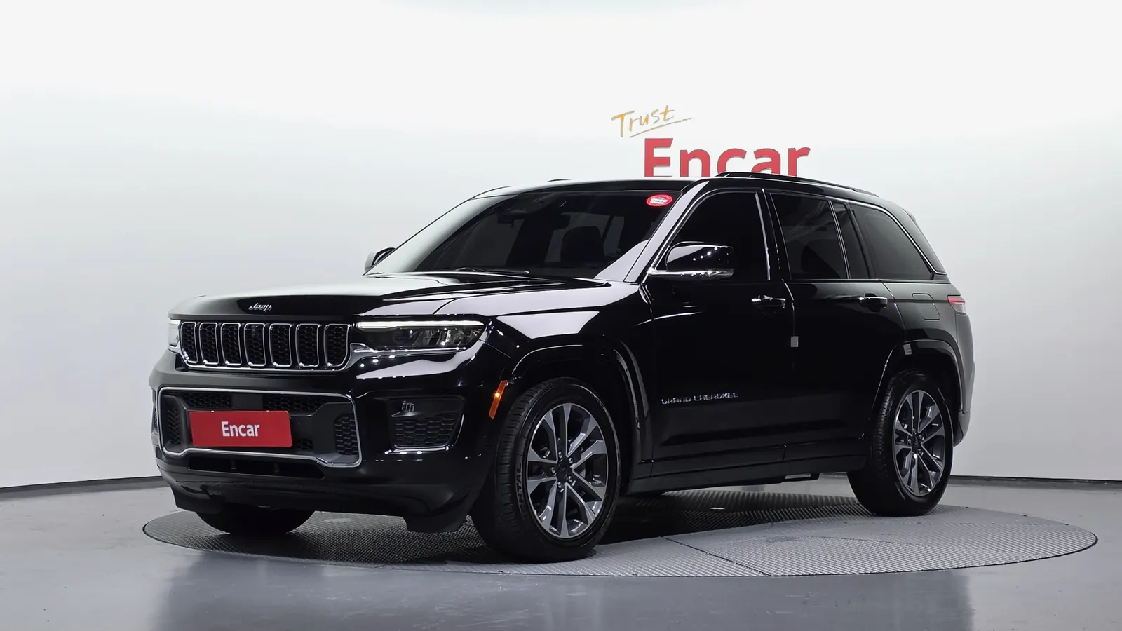Jeep Grand Cherokee(WL) 3.6 Overland 2023 — photo 1 sur 39