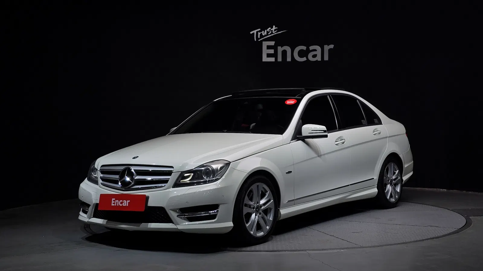 Mercedes-Benz Classe C C200 CGI Avantgarde (W204) 2012 — photo 1 sur 20