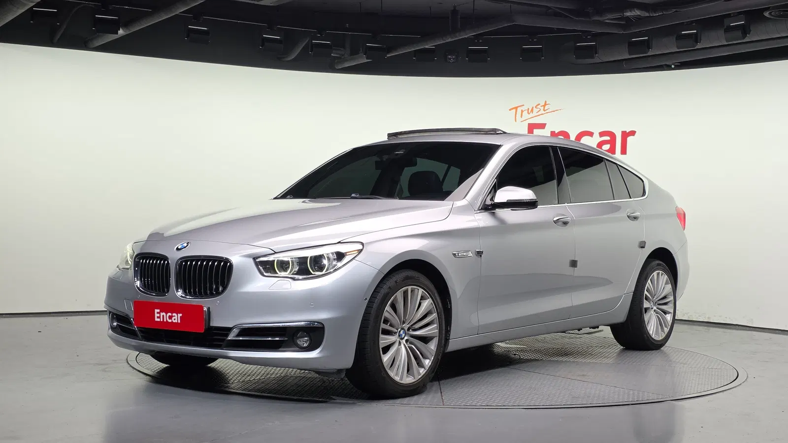 BMW Série 5 GT (F07) GT ED Edition 2015 — photo 1 sur 26