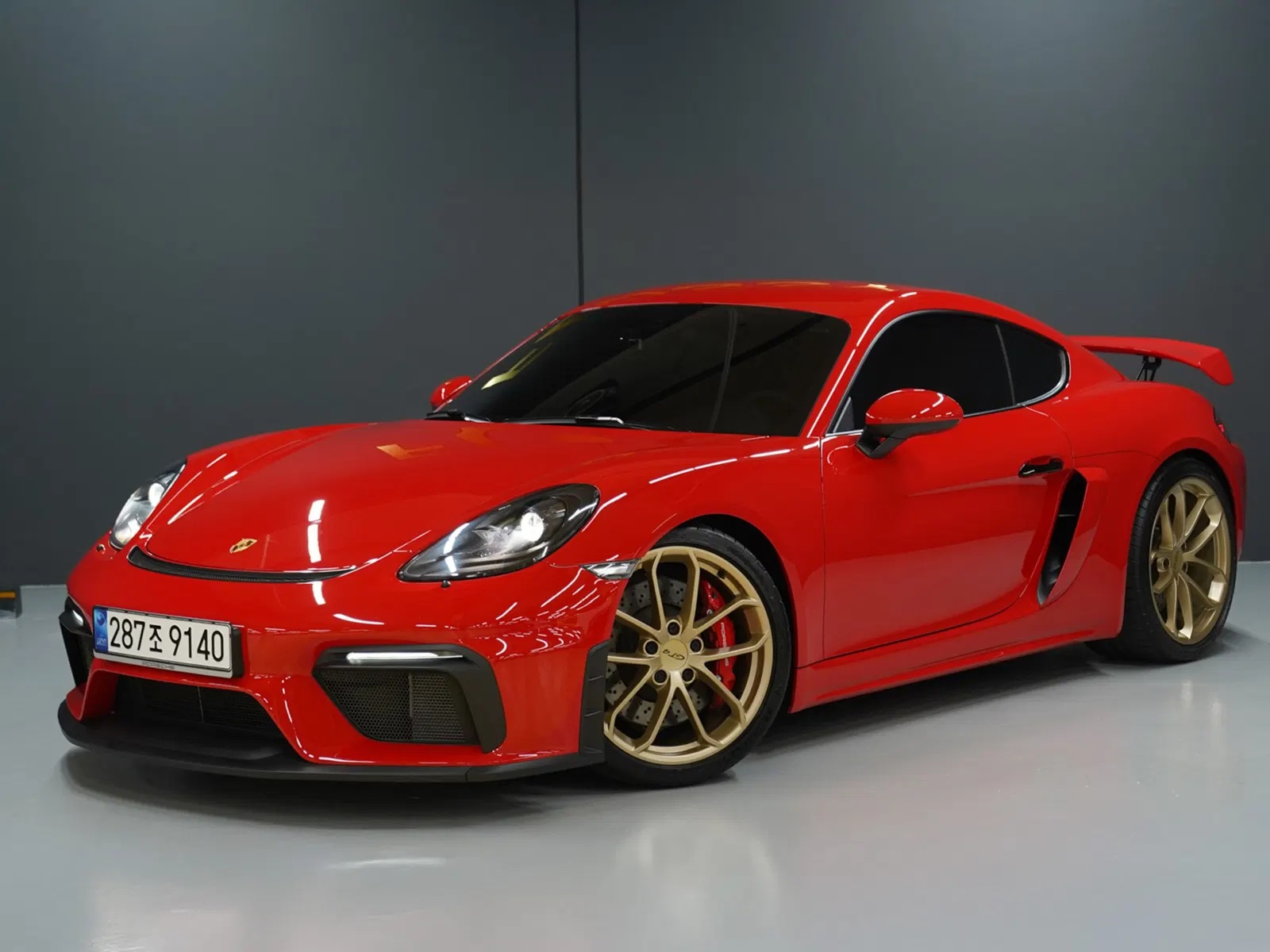 Porsche 718 Cayman 4.0 GT4 2023 — photo 1 sur 26