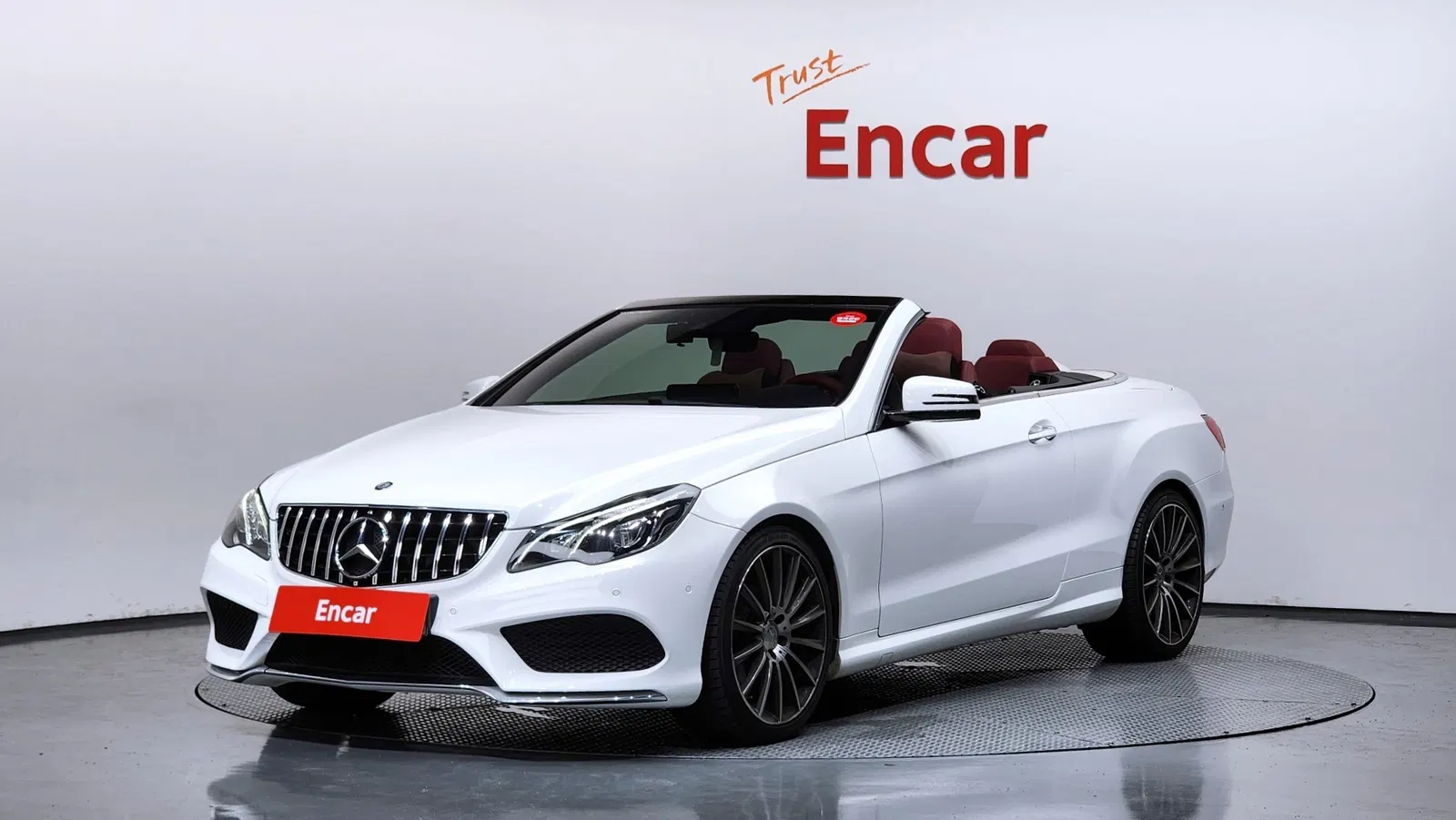 Mercedes-Benz Classe E E200 Cabriolet (W212) 2015 — photo 1 sur 20