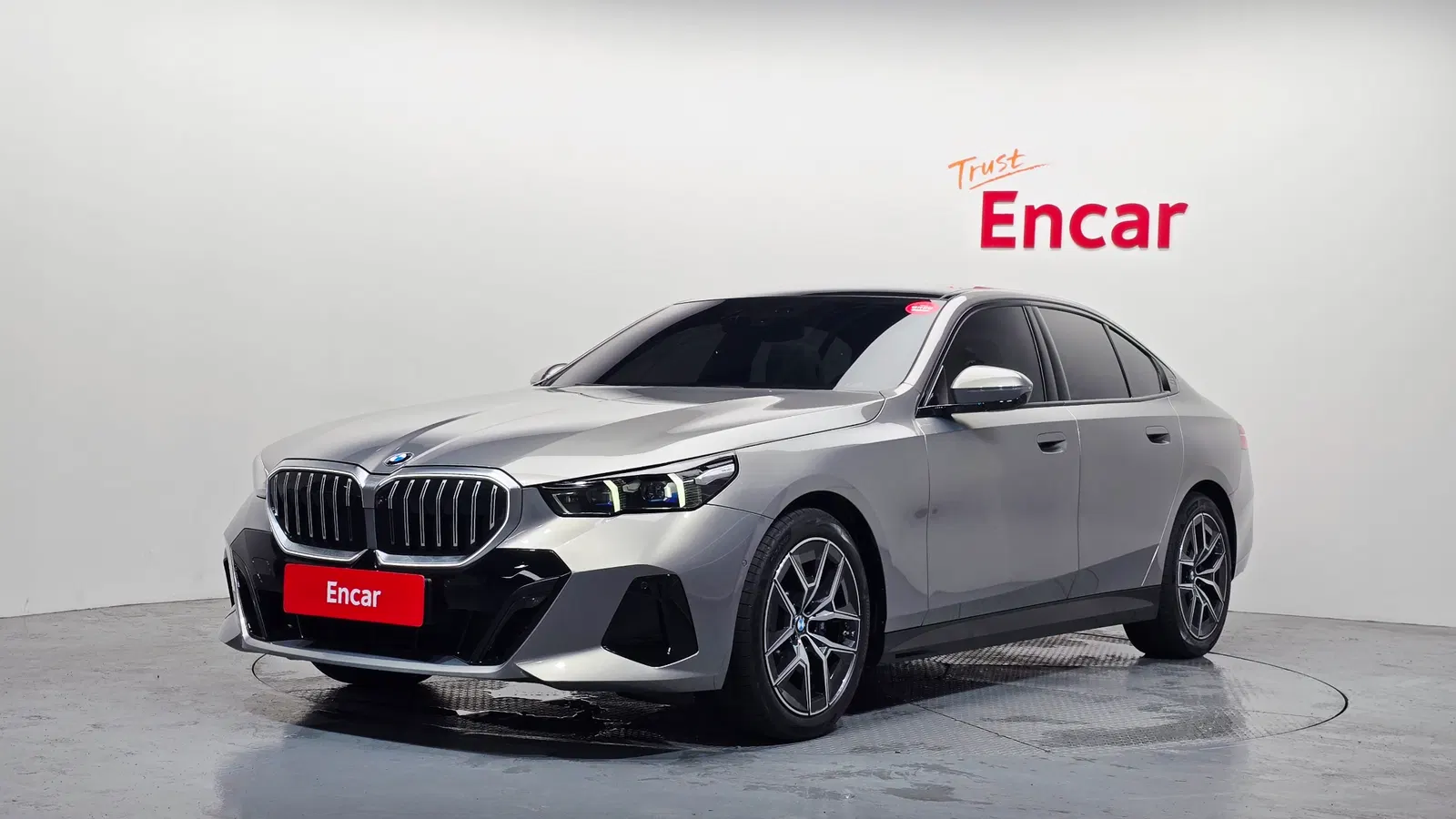 BMW Série 5 (G60) 520i M Sport 2026 — photo 1 sur 36