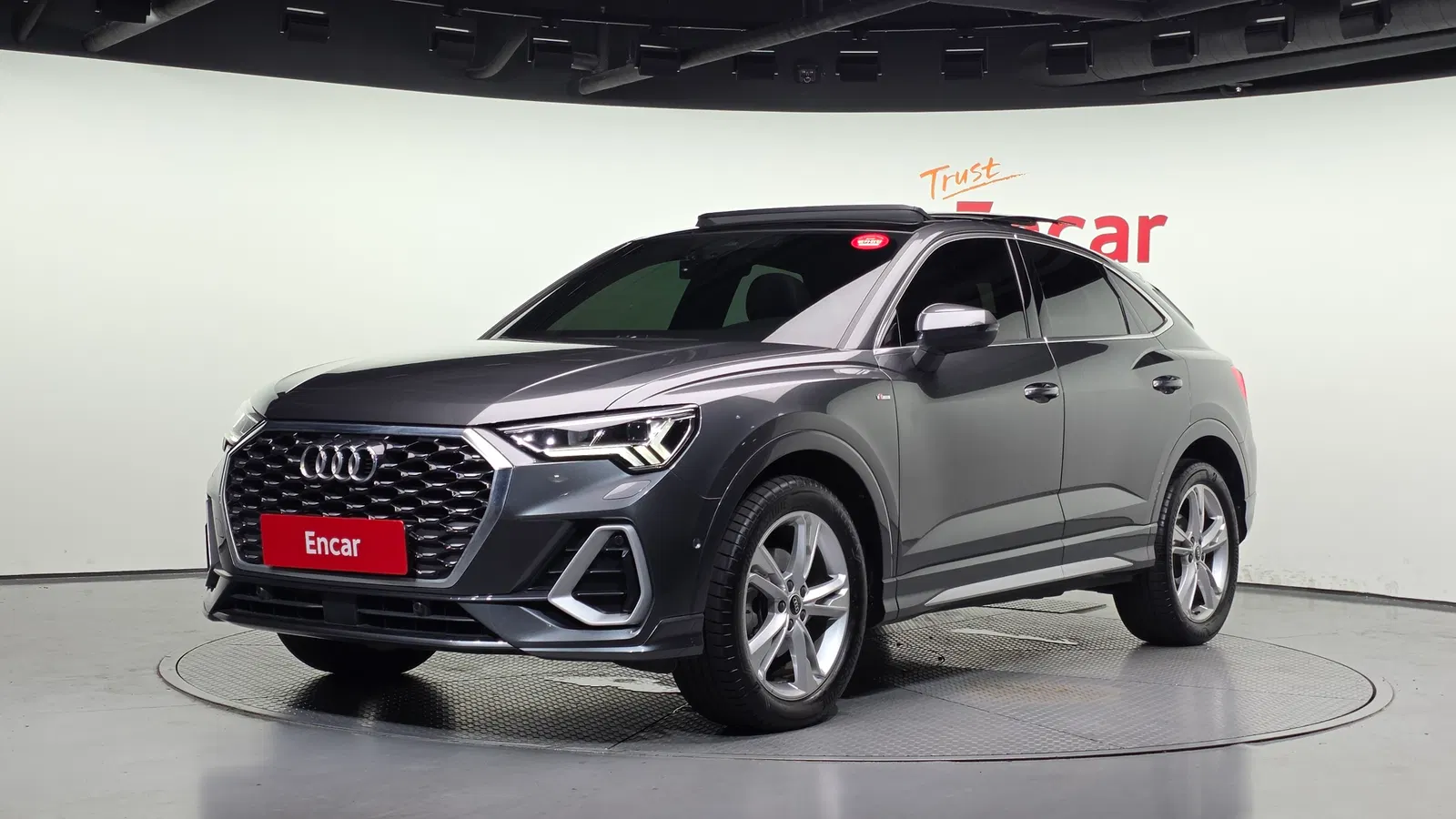 Audi Q3 (F3) 35 TDI Premium Sportback 2022 — photo 1 sur 20