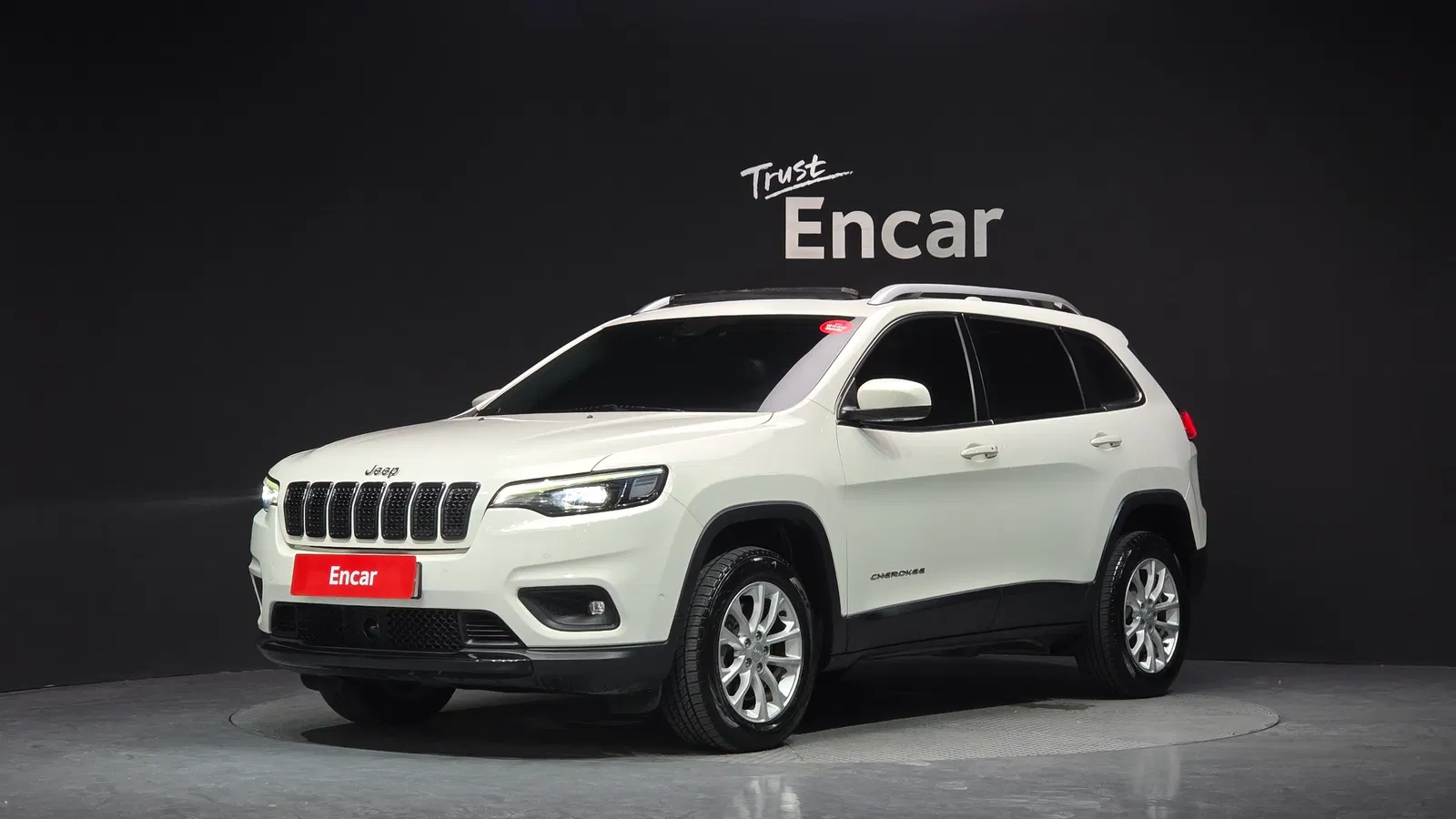 Jeep Cherokee(KL) 2.4 Longitude High AWD 2019 — photo 1 sur 20