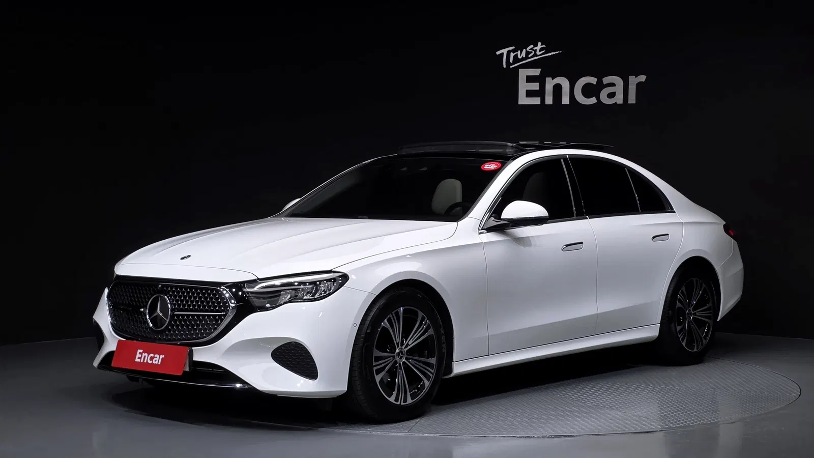 Mercedes-Benz Classe E E200 Avantgarde (W214) 2024 — photo 1 sur 30