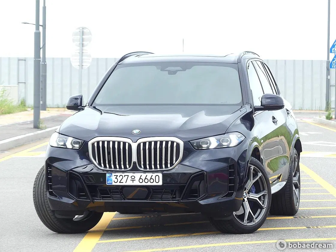BMW X5 (G05) xDrive 30d M Sport 2026 — photo 1 sur 26