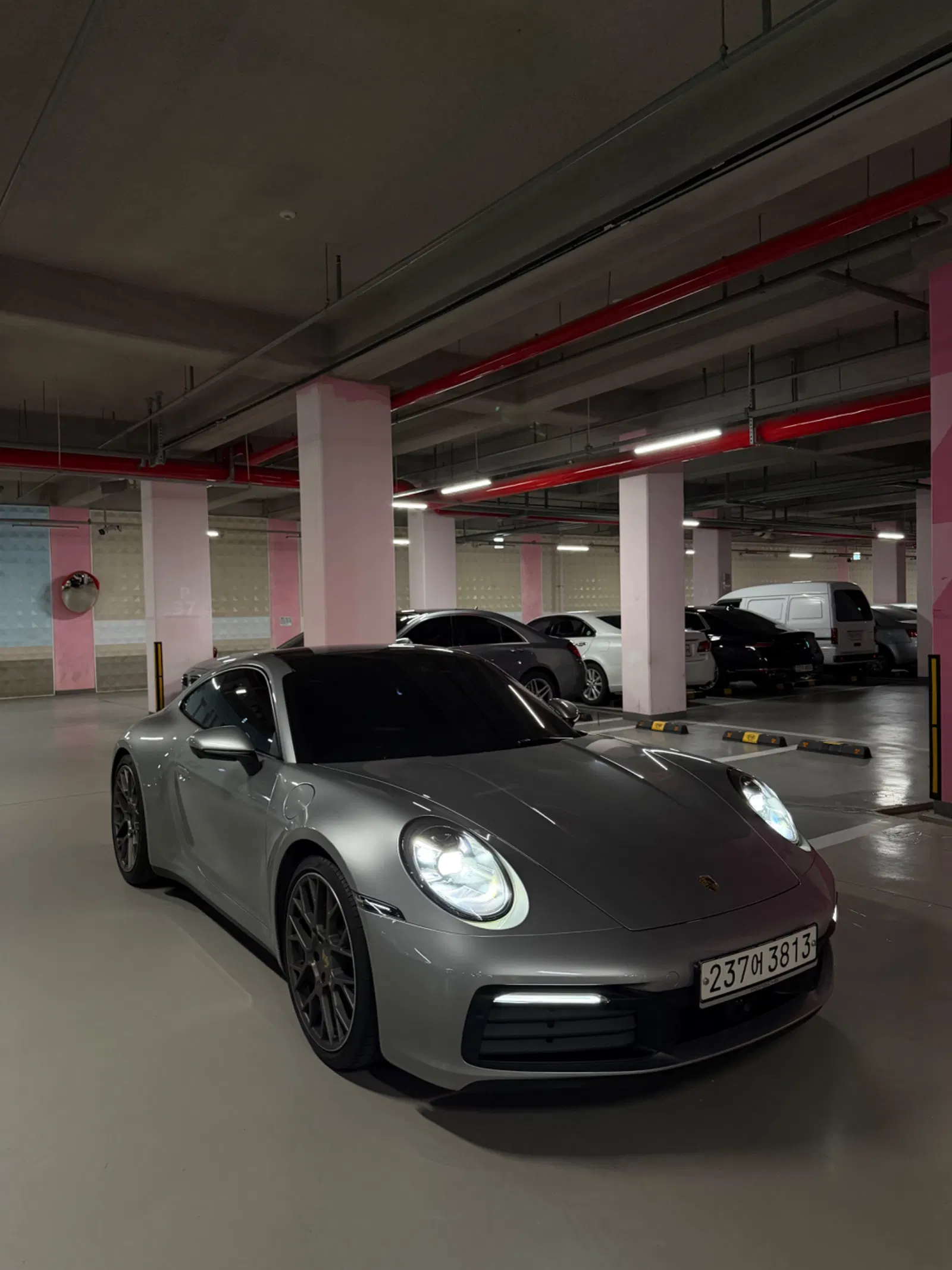 Porsche 911 (992) Carrera 4S 2020 — photo 1 sur 20