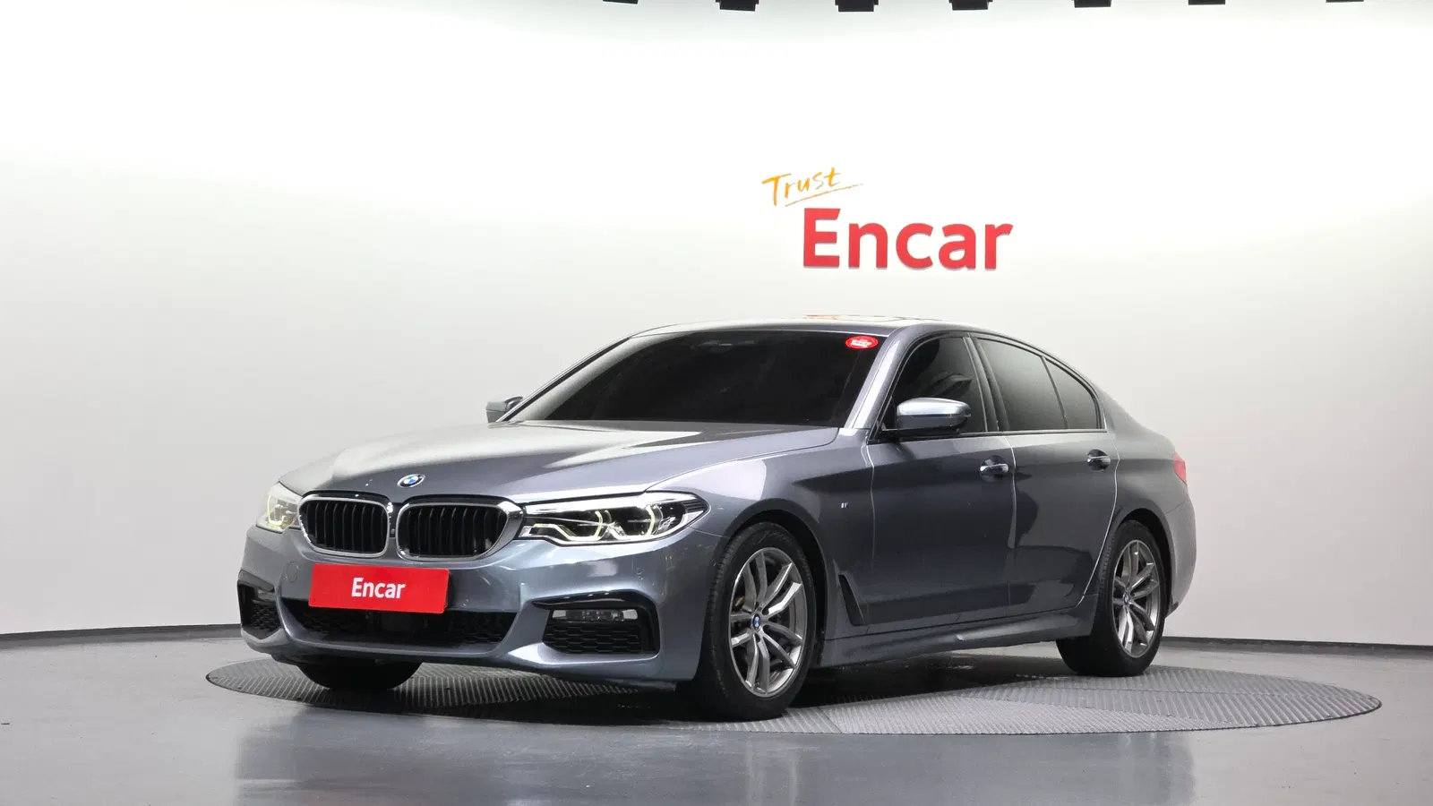 BMW Série 5 (G30) 530i M Sport Plus 2017 — photo 1 sur 33