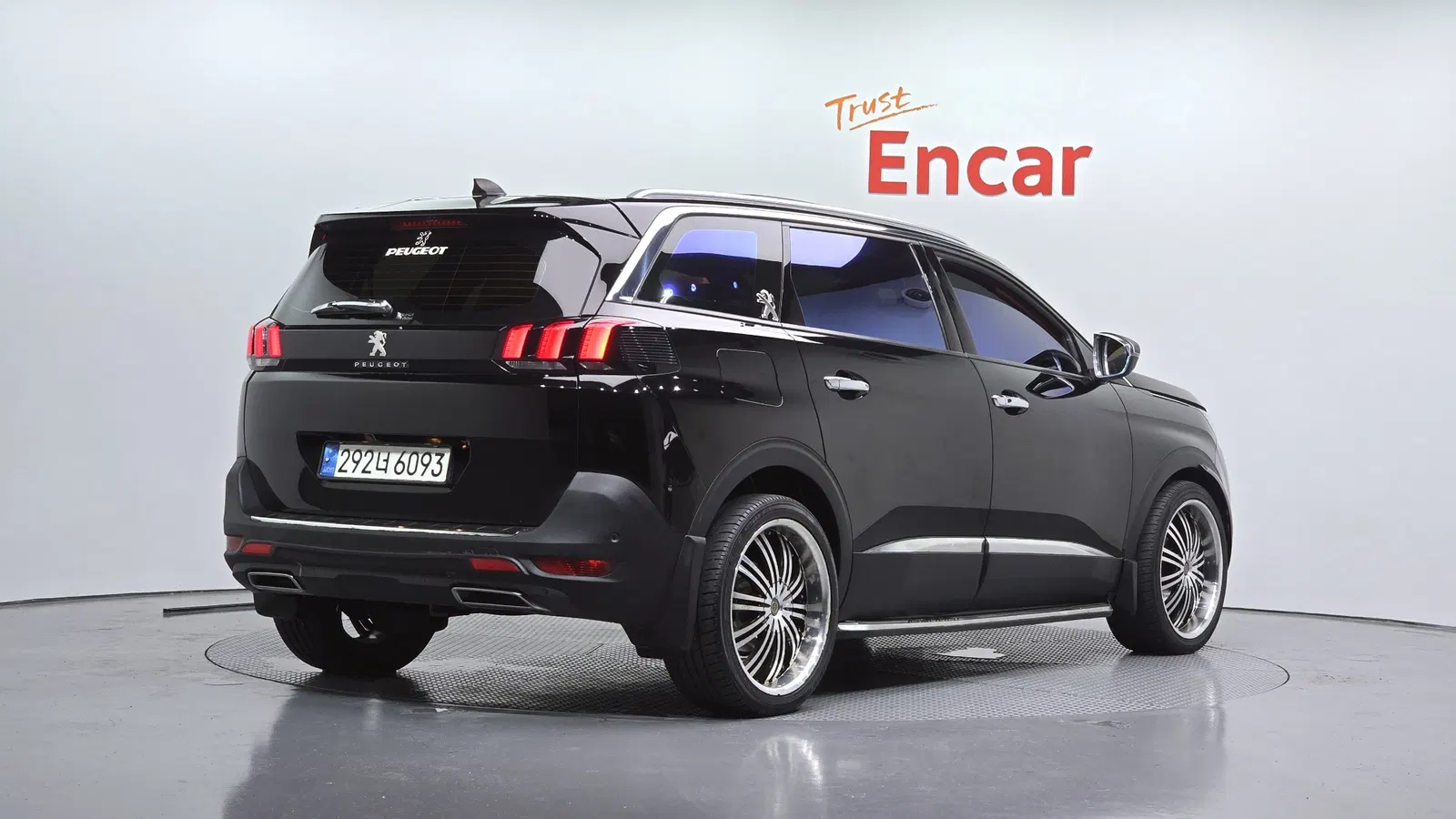 Peugeot 5008 2e génération 1.6 BlueHDi GT Line 2019 — photo 1 sur 37