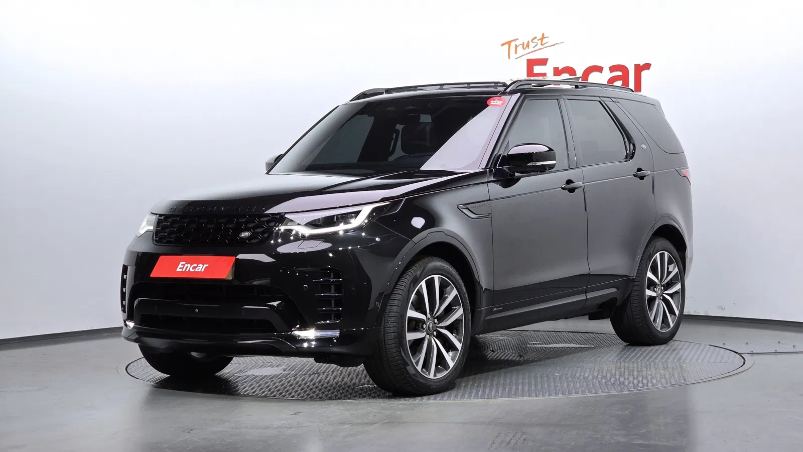 Land Rover Discovery 5 P360 R-Dynamic SE 2022 — photo 1 sur 36