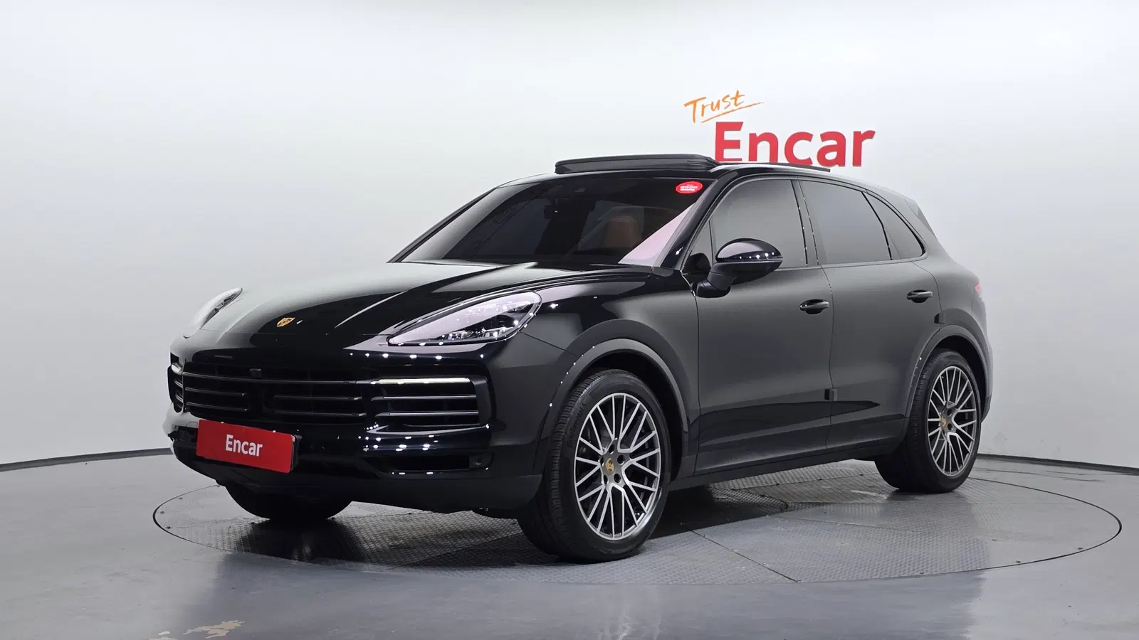 Porsche Cayenne (PO536) 3.0 Platinum Edition 2023 — photo 1 sur 42