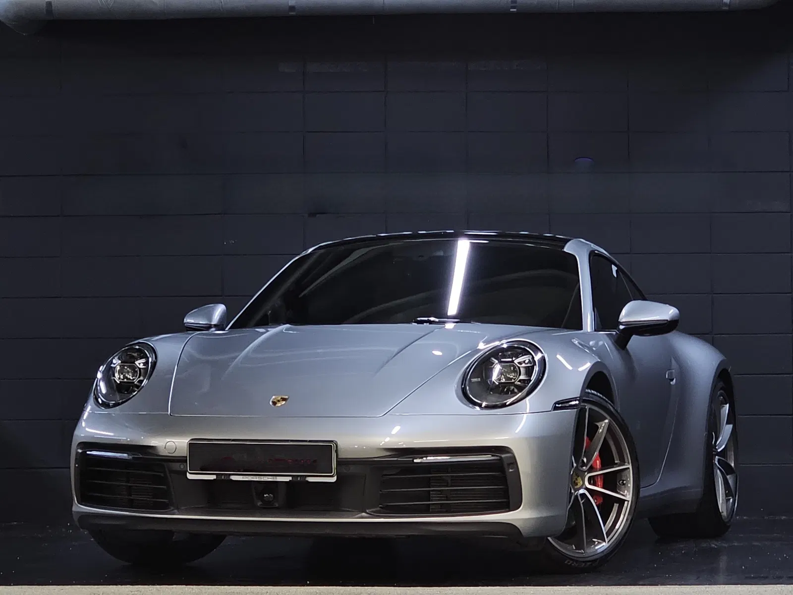 Porsche 911 (992) Carrera 4S 2021 — photo 1 sur 26
