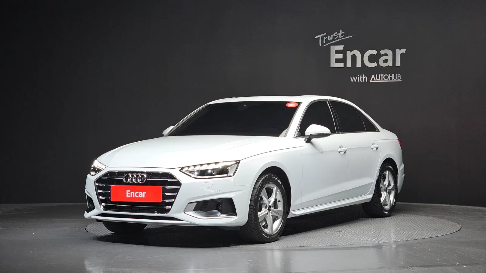 Audi A4 (B9) 40 TFSI 2022 — photo 1 sur 30