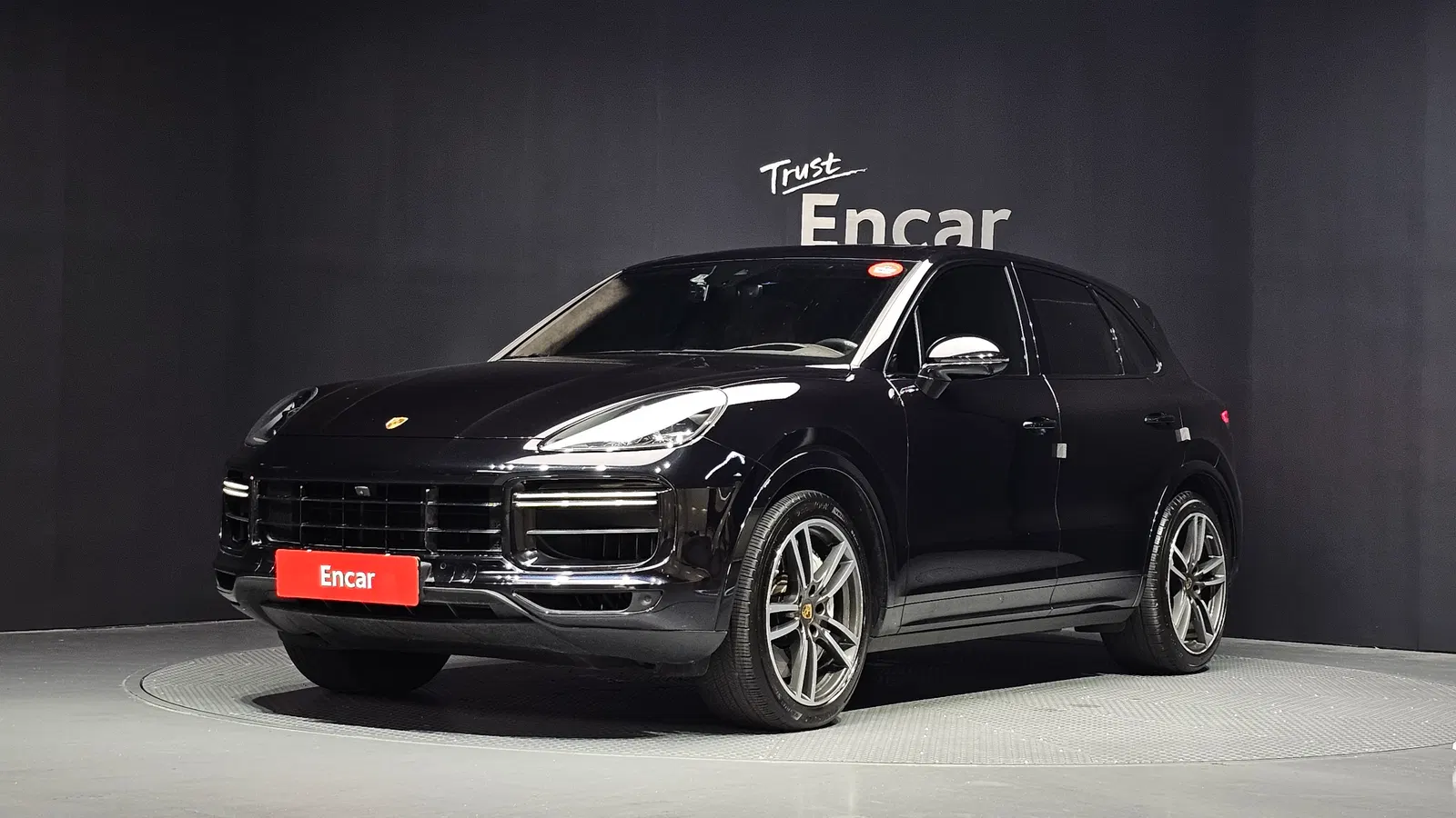 Porsche Cayenne (PO536) 4.0 Turbo 2020 — photo 1 sur 26