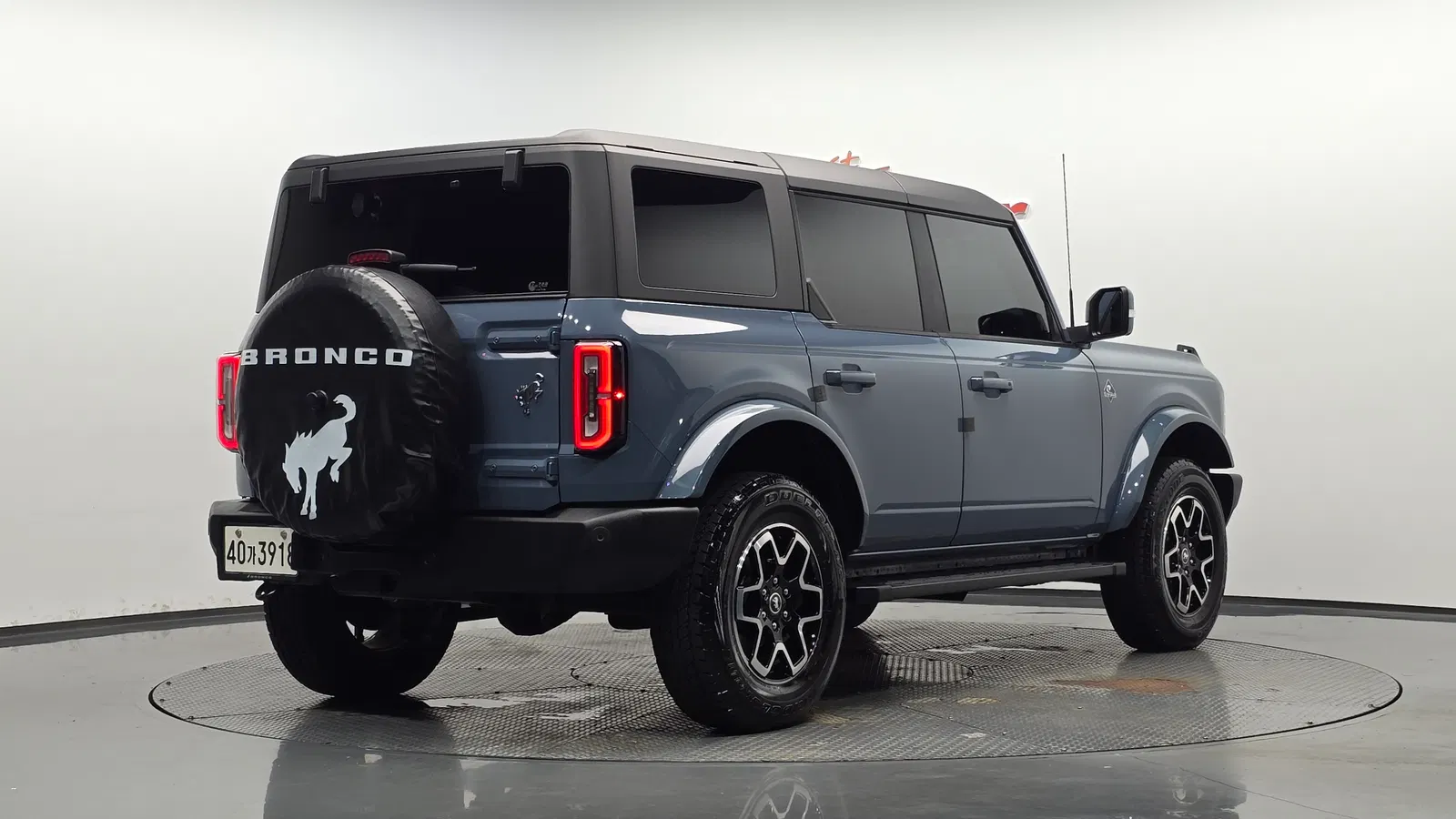Ford Bronco 6e génération 2.3 Outer Banks 2024 — photo 1 sur 35