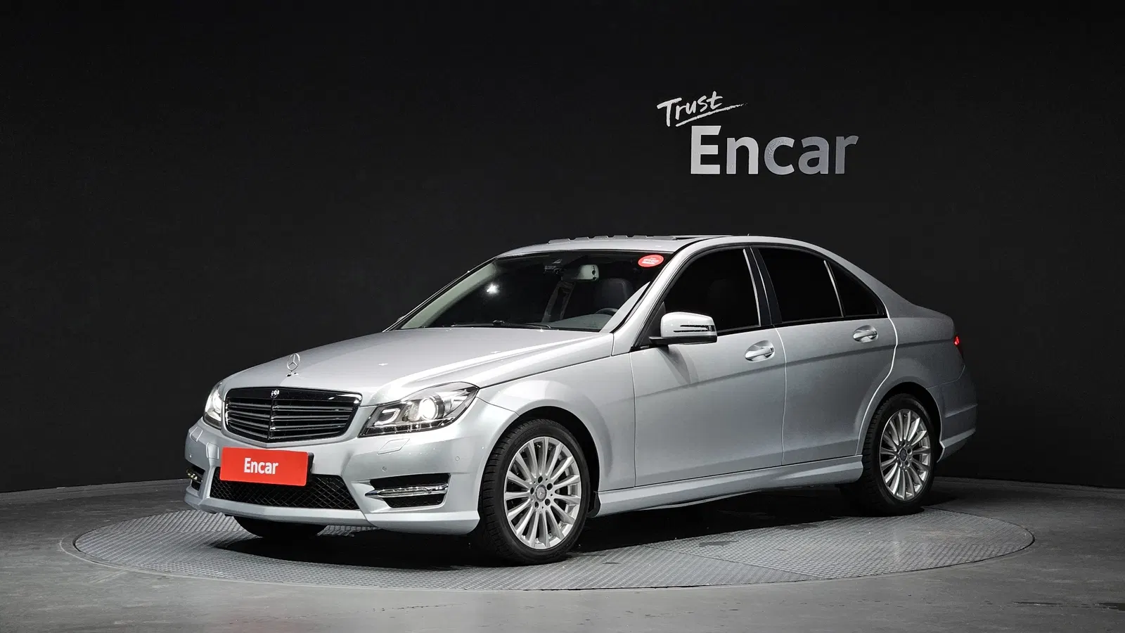 Mercedes-Benz Classe C C200 CGI (W204) 2014 — photo 1 sur 26