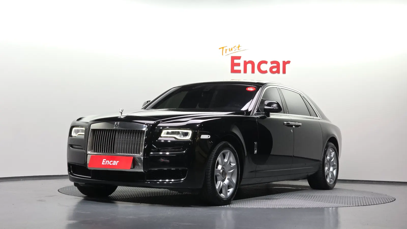 Rolls-Royce Ghost 6.6 EWB V12 2017 — photo 1 sur 26