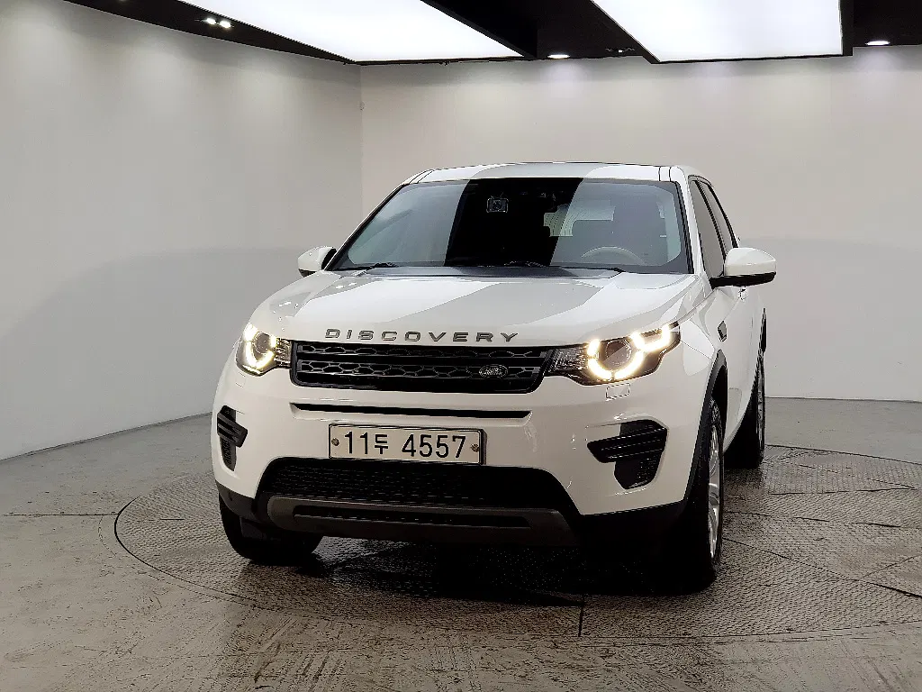 Land Rover Discovery Sport 2.2 SD4 SE 2015 — photo 1 sur 26