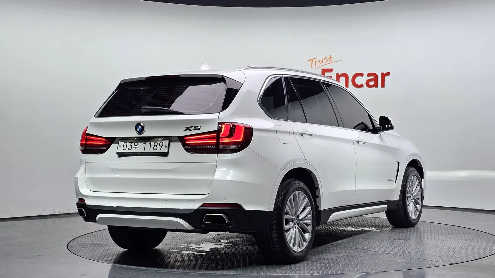 BMW X5 (F15) xDrive 30d 2017 — photo 1 sur 30
