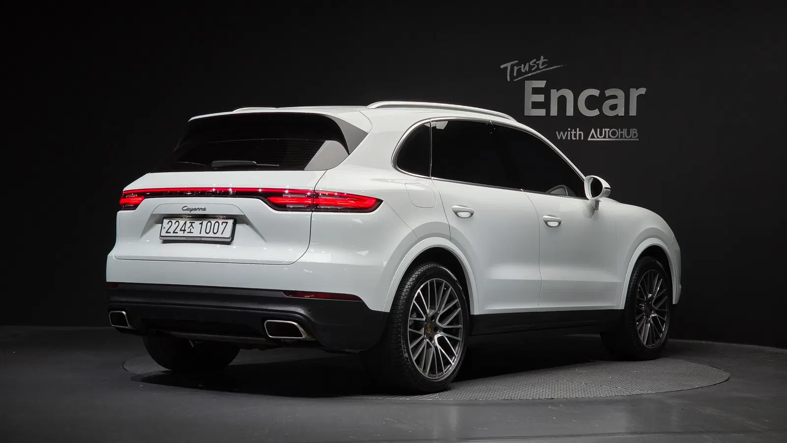 Porsche Cayenne (PO536) 3.0 2020 — photo 1 sur 34