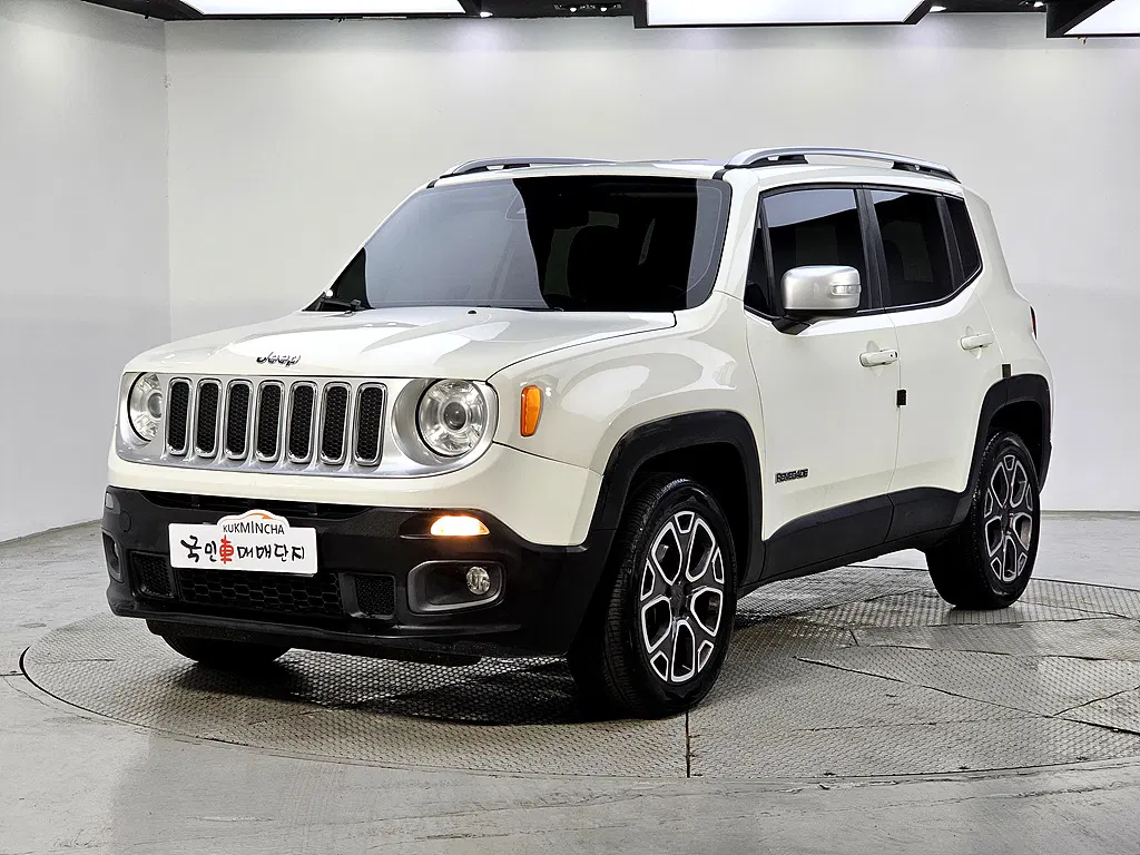 Jeep Renegade 2.0 Diesel Longitude AWD 2015 — photo 1 sur 26