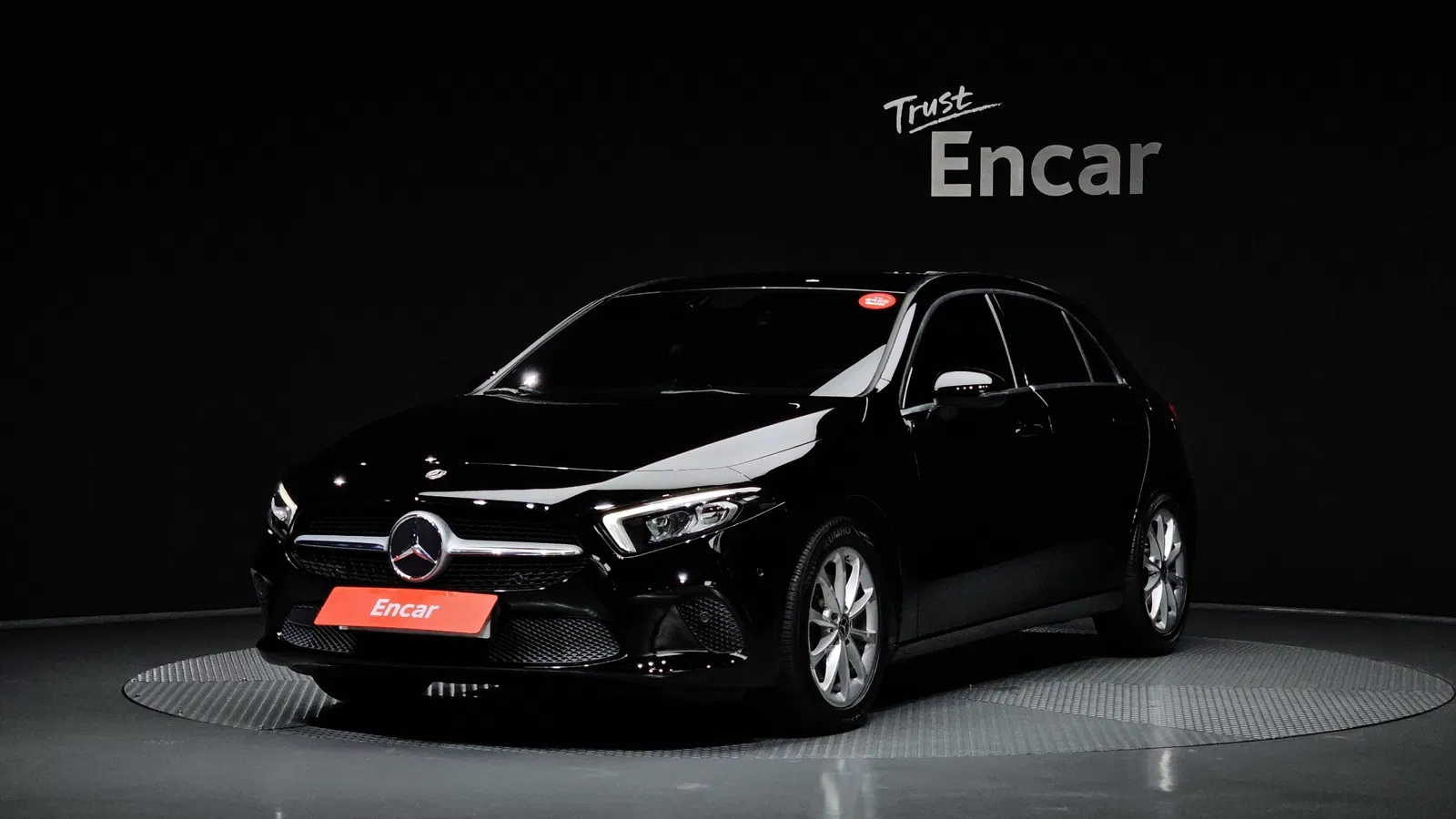 Mercedes-Benz Classe A A220 5 portes (W177) 2019 — photo 1 sur 30
