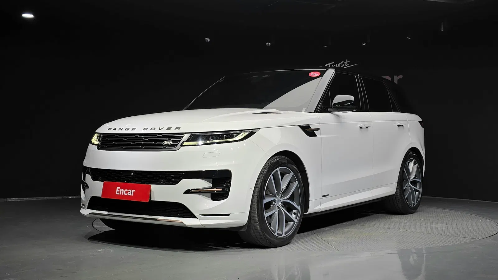 Land Rover Range Rover Sport 3e génération P360 AB 2023 — photo 1 sur 20