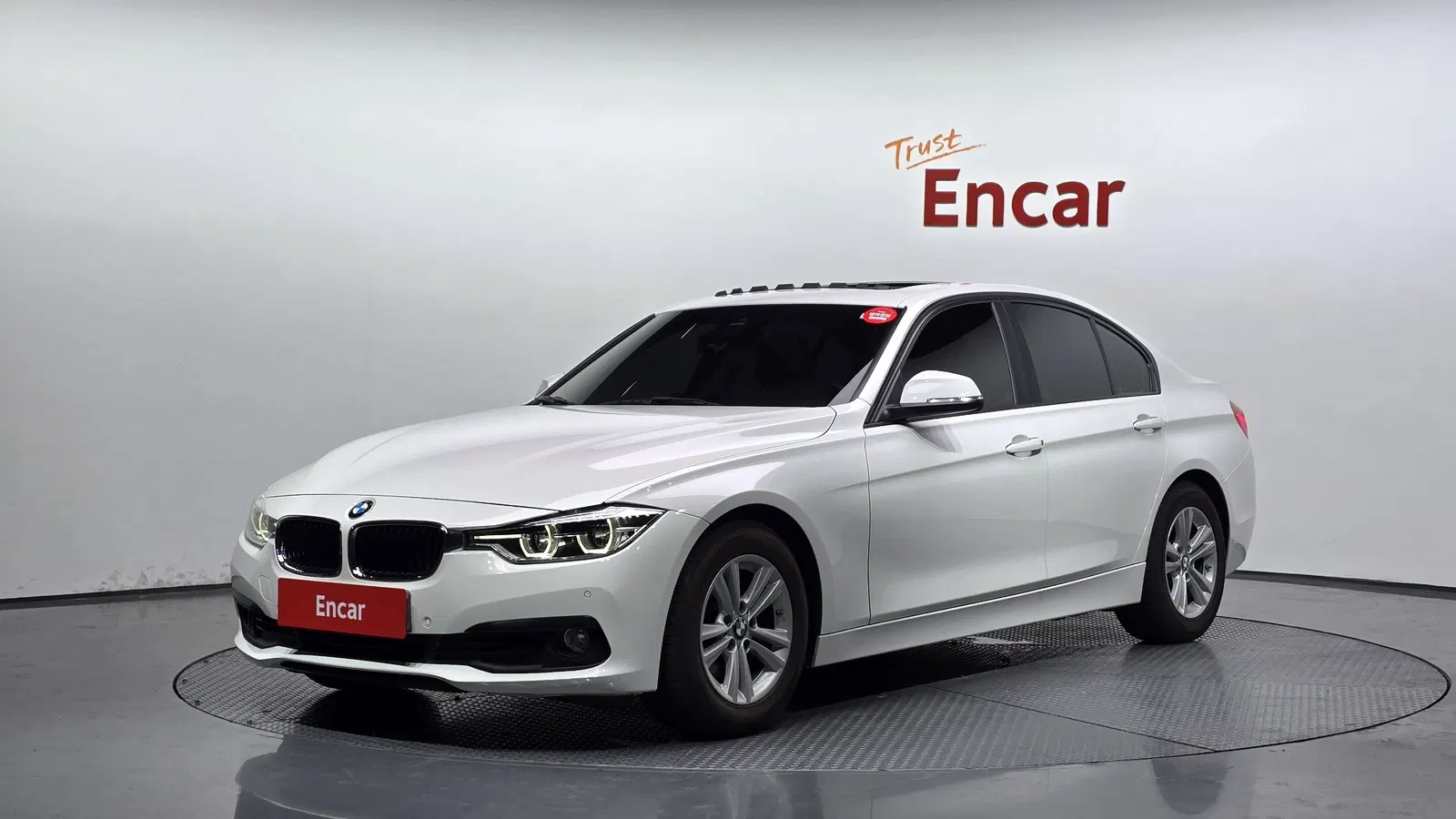 BMW Série 3 (F30) 320d EDEdition 2016 — photo 1 sur 32