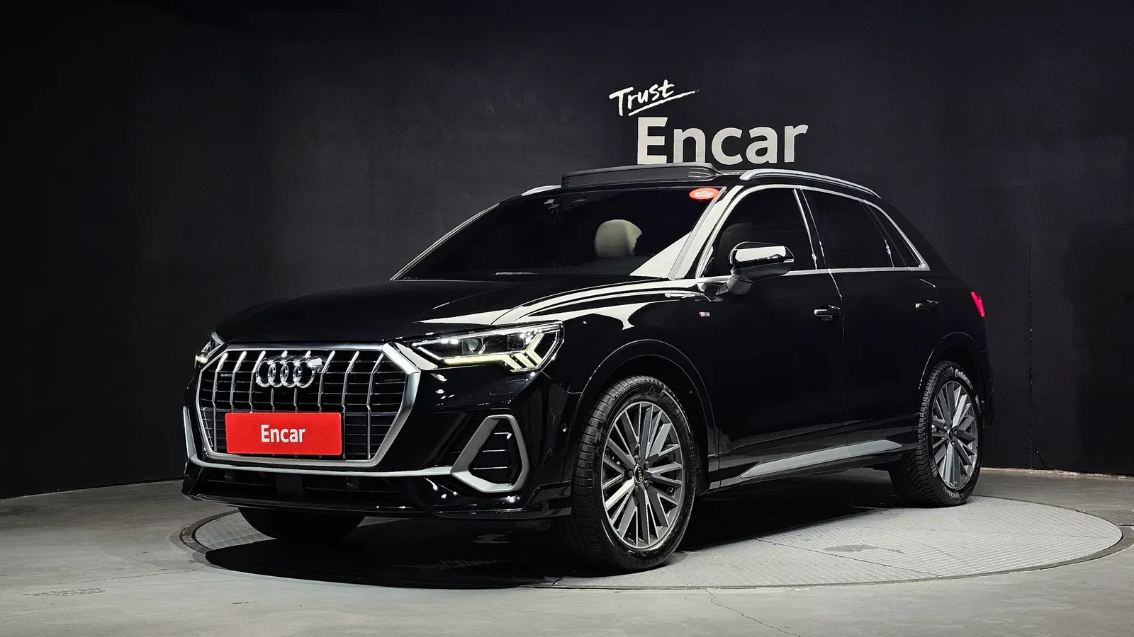 Audi Q3 (F3) 35 TDI Quattro Premium 2023 — photo 1 sur 37