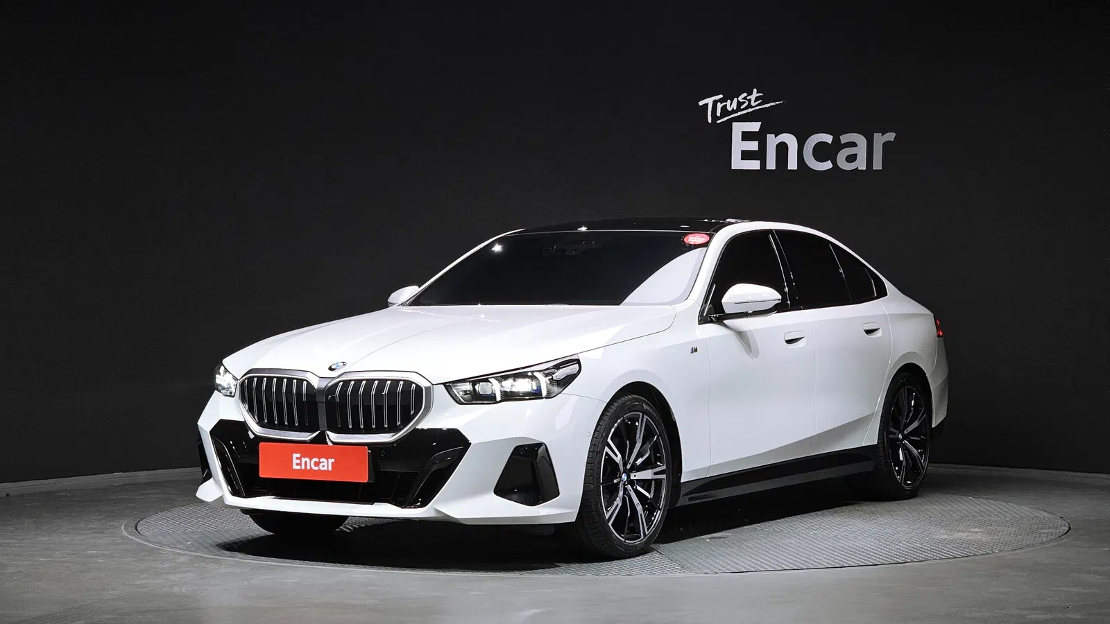 BMW Série 5 (G60) 530i xDrive M Sport 2025 — photo 1 sur 20