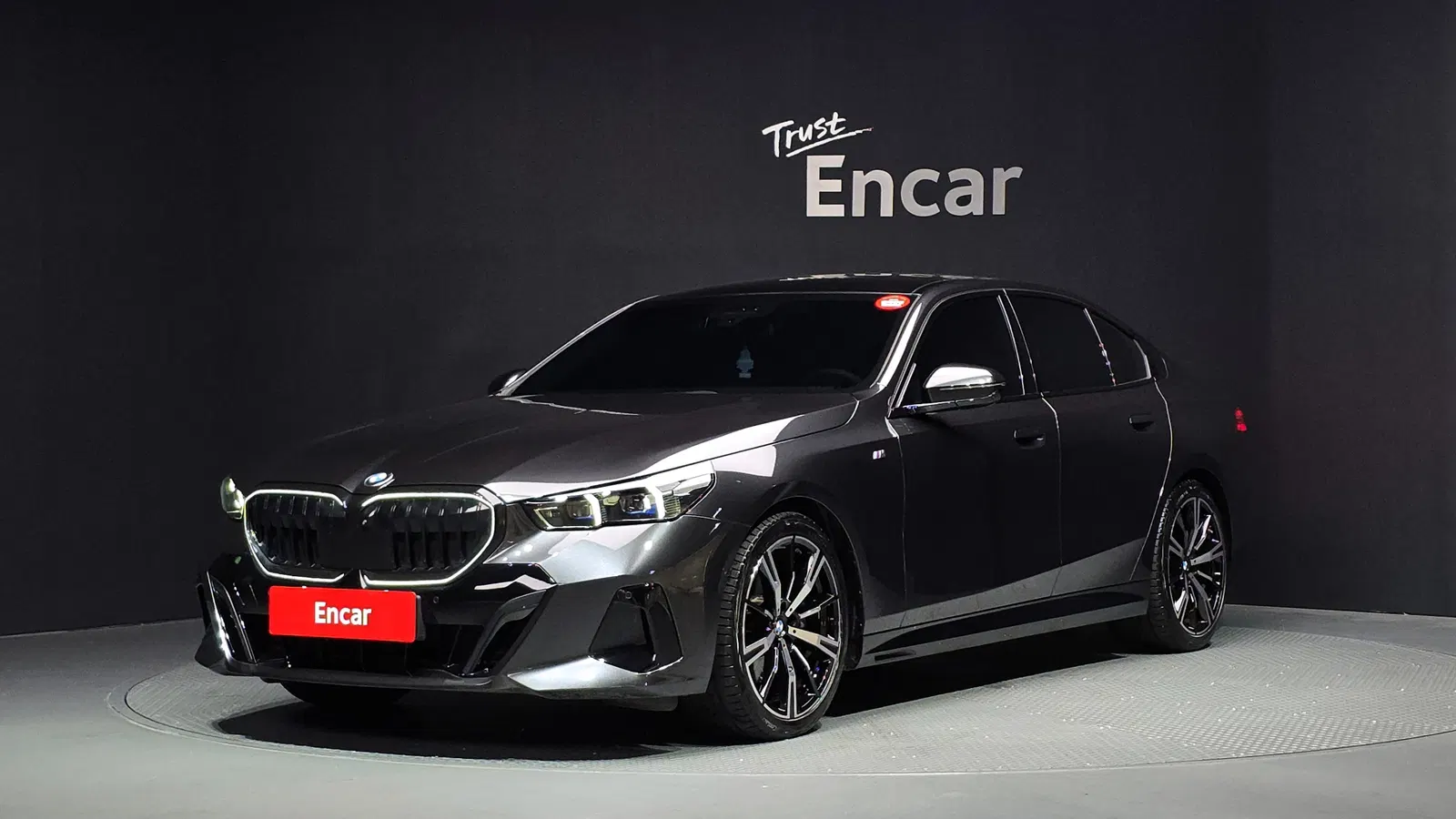 BMW Série 5 (G60) 530i xDrive M Sport 2025 — photo 1 sur 32