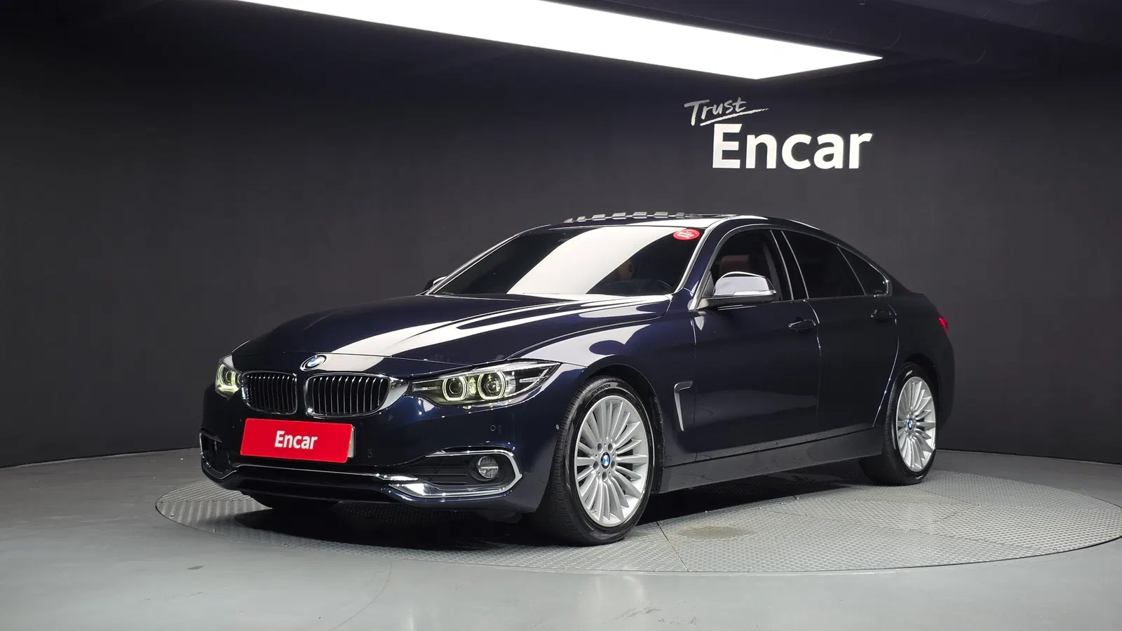 BMW Série 4 (F32) 420d Luxury GranCoupé 2019 — photo 1 sur 20